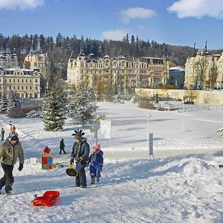 Ensana Hotel Pacifik Marianske Lazne Luaran gambar