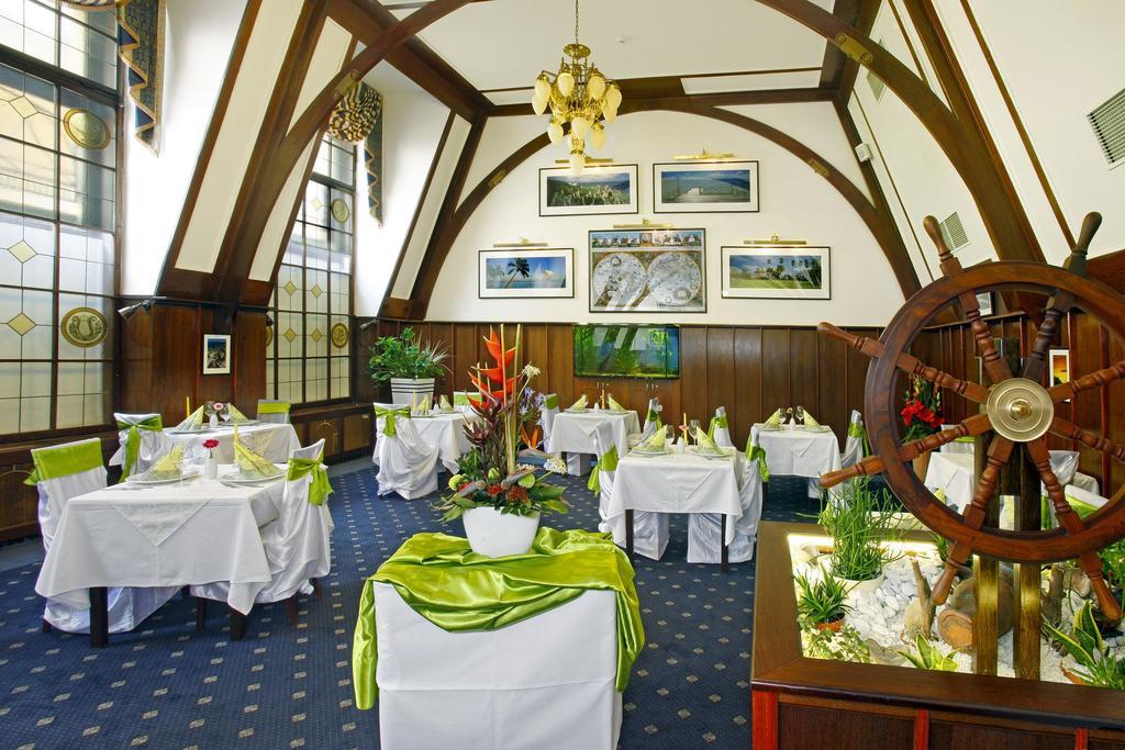 Ensana Hotel Pacifik Marianske Lazne Luaran gambar