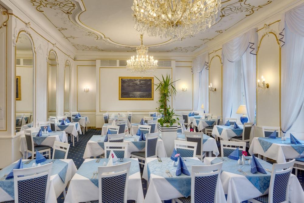 Ensana Hotel Pacifik Marianske Lazne Luaran gambar