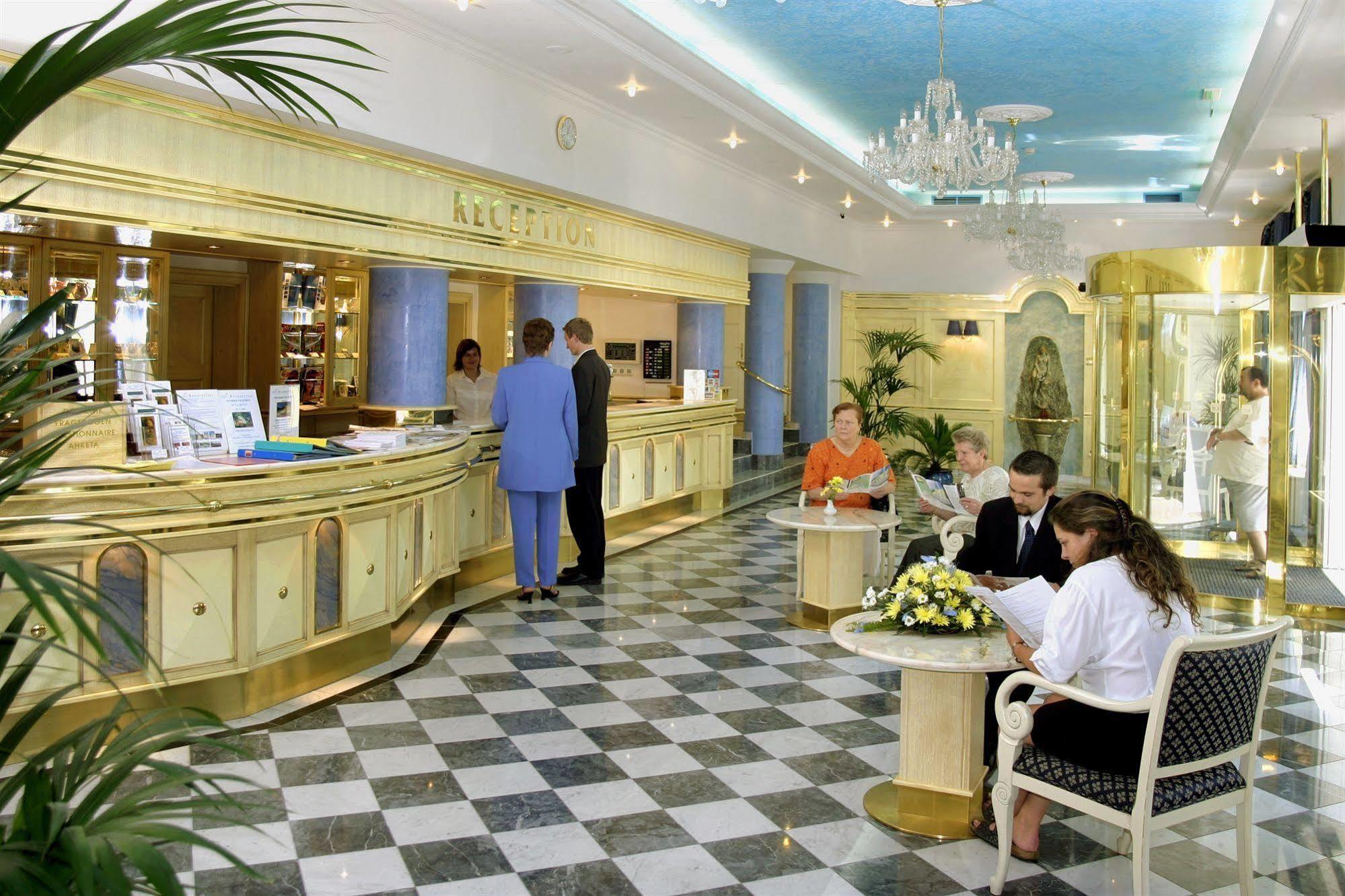 Ensana Hotel Pacifik Marianske Lazne Luaran gambar